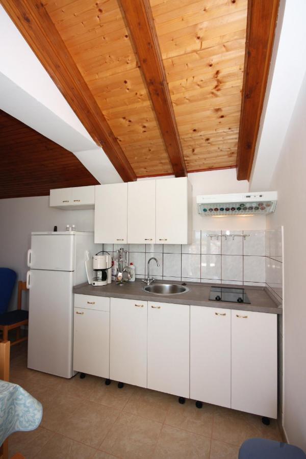 Apartments With A Parking Space Jezera, Murter - 5079 Екстер'єр фото