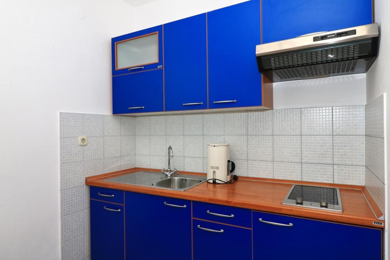 Apartments With A Parking Space Jezera, Murter - 5079 Екстер'єр фото