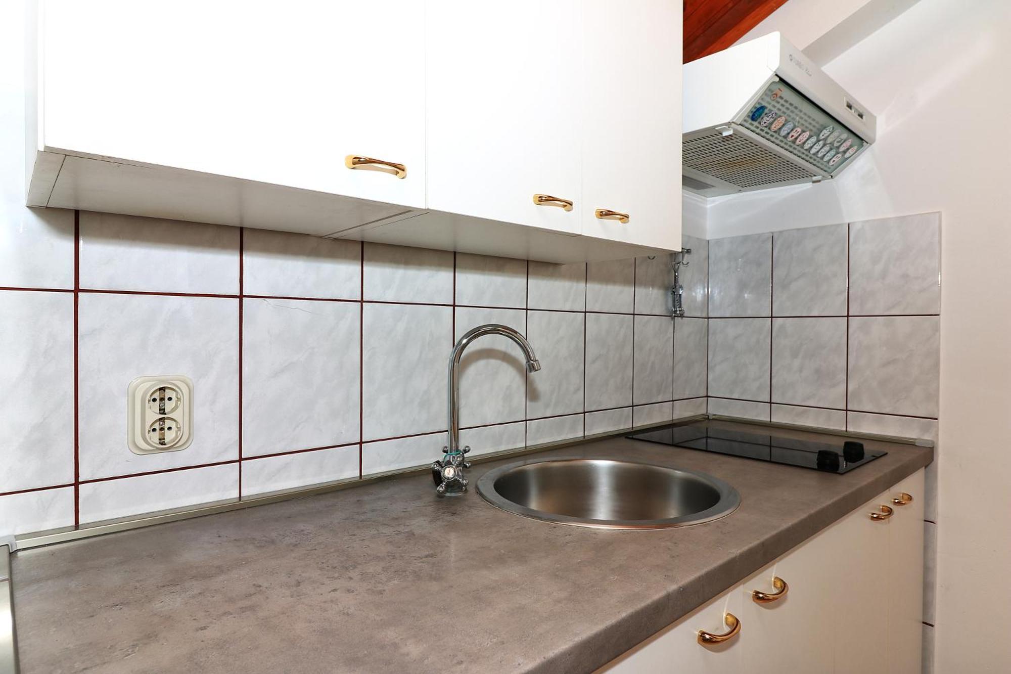 Apartments With A Parking Space Jezera, Murter - 5079 Номер фото