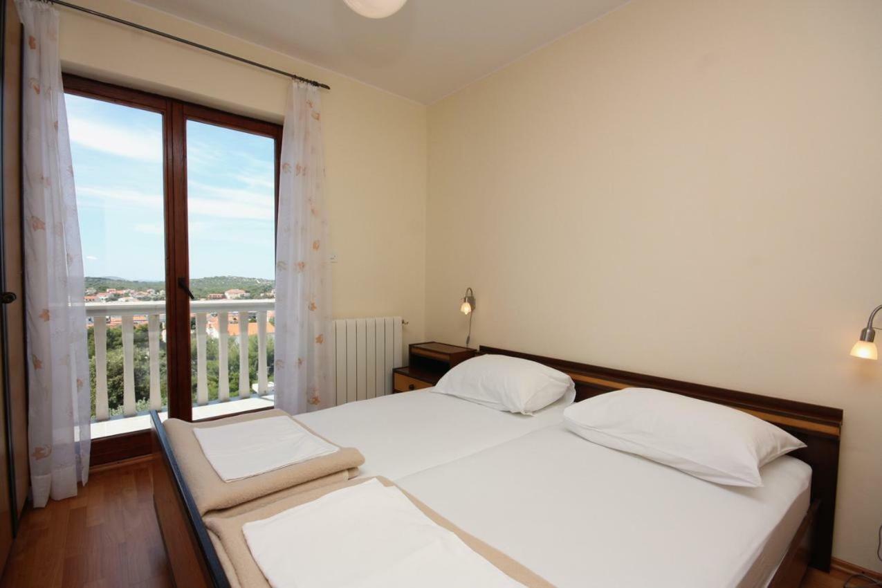 Apartments With A Parking Space Jezera, Murter - 5079 Екстер'єр фото